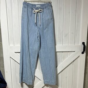 The LOFT Wide Leg drawstring jeans women’s size S